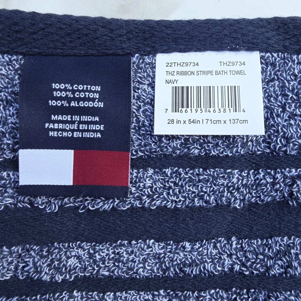 Vintage Tommy Hilfiger Bath Towel Gray Blue NWT